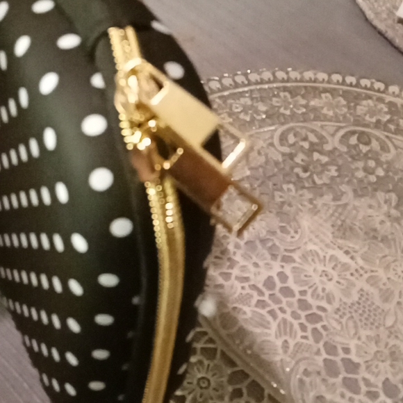 2 travel cases black& white polkadot - Picture 5 of 10